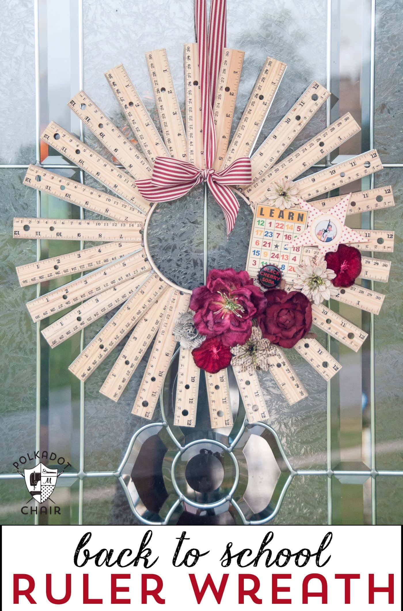 DIY Paper Flower Wreath Tutorial; a Kentucky Derby Decoration Idea - The  Polka Dot Chair