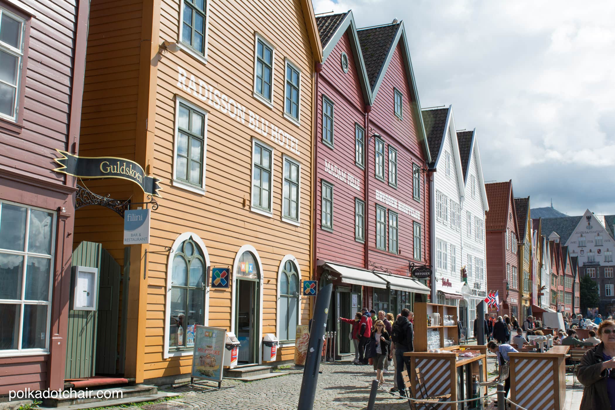 bergen-norway-11-the-polka-dot-chair