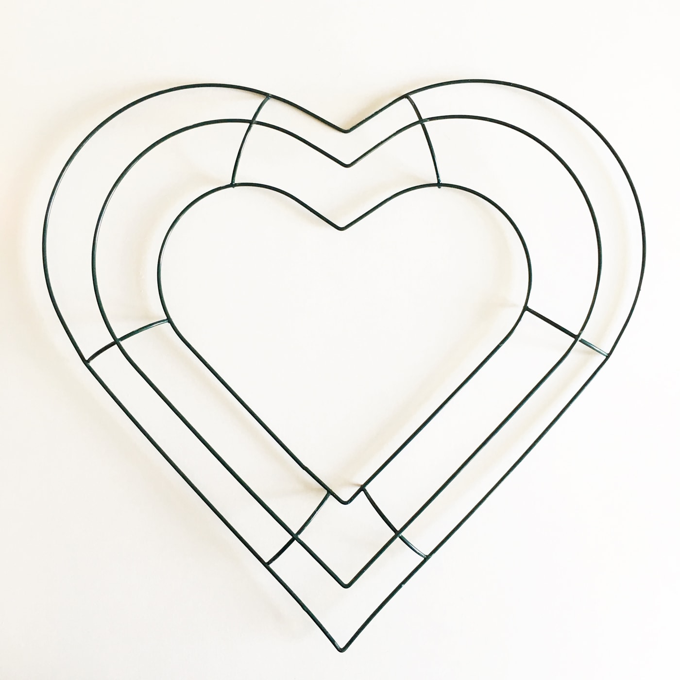 Wire Heart Wreath Form 