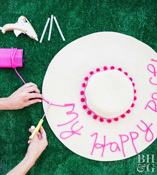 21 Adorable Kentucky Derby Party Ideas - The Polka Dot Chair