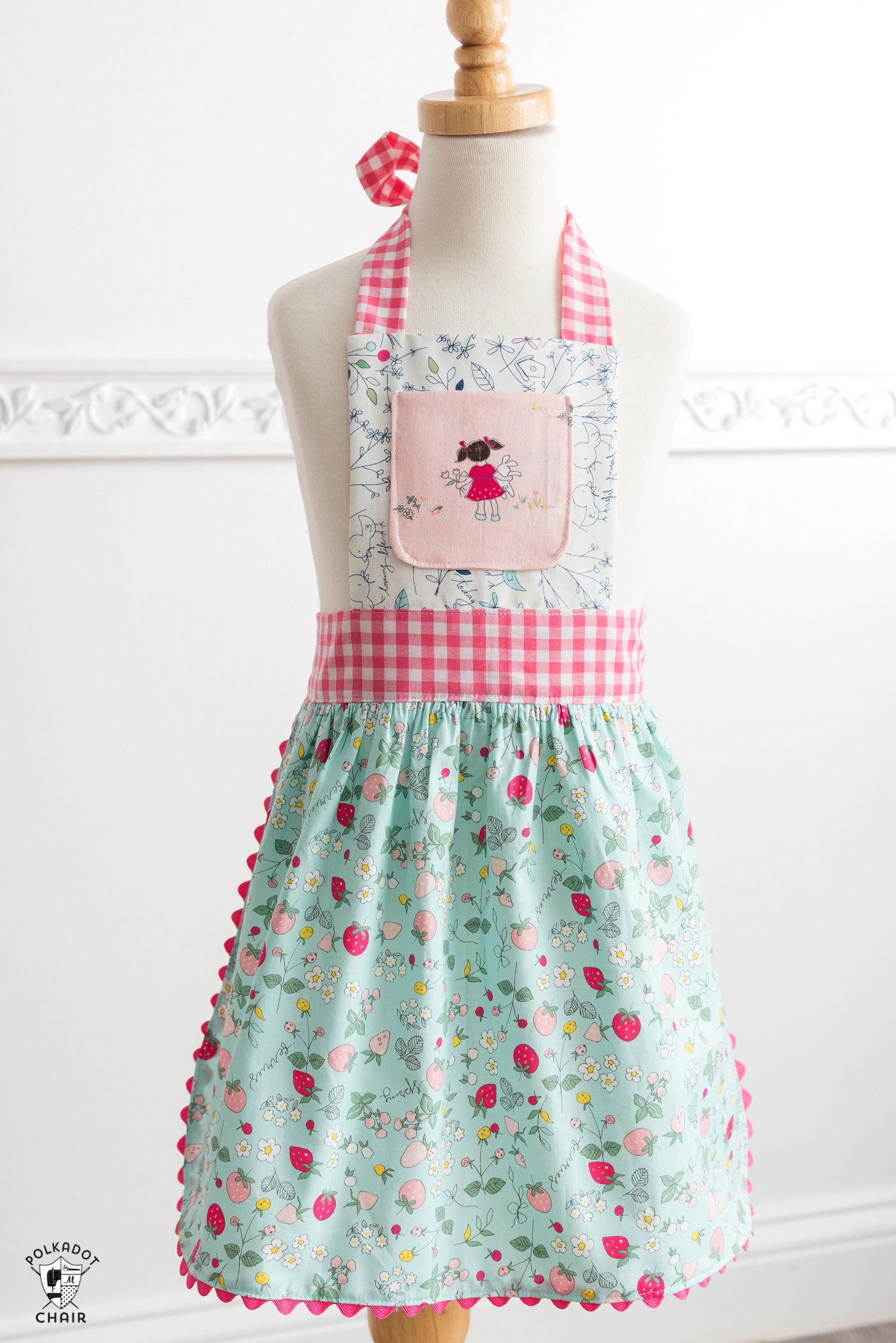 How To Sew Kids Aprons A Free Child s Apron Pattern Polka Dot Chair