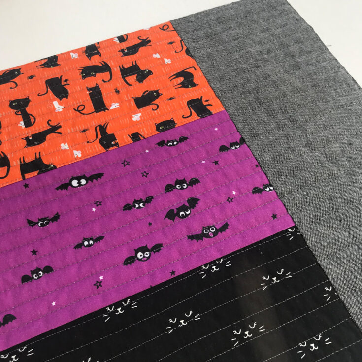 Free Quilted Halloween Placemat Pattern - The Polka Dot Chair