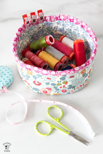 How to Make Round Fabric Baskets | Polka Dot Chair